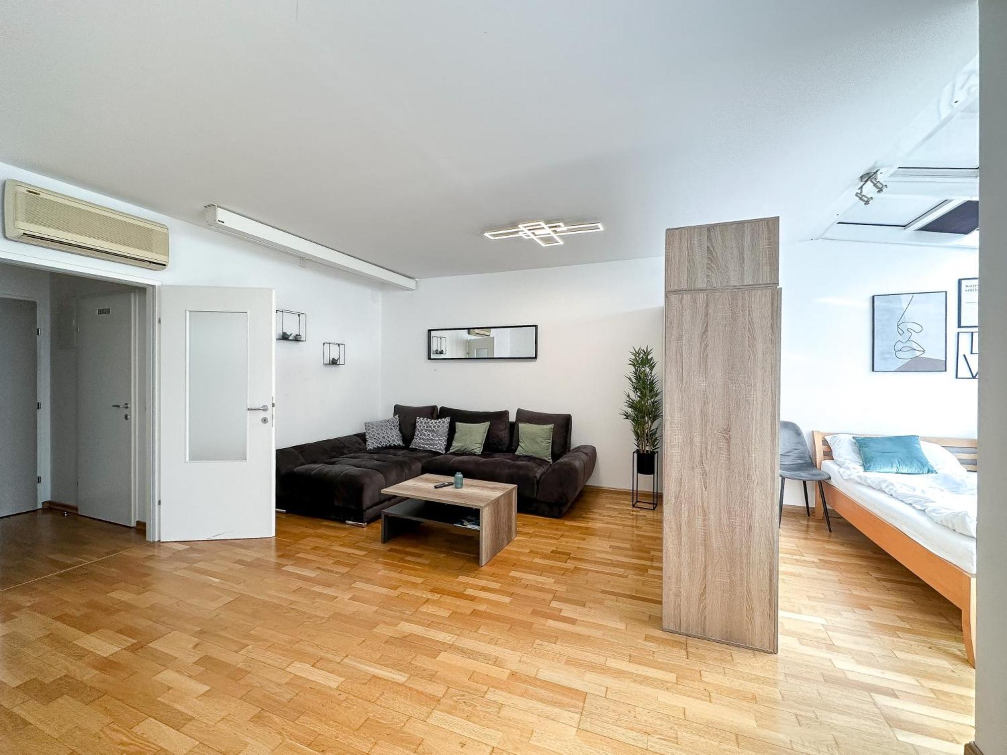 Feelhome-prater-ausblick-terrasse-6 Gaeste-wifi-smart Tv * Wien