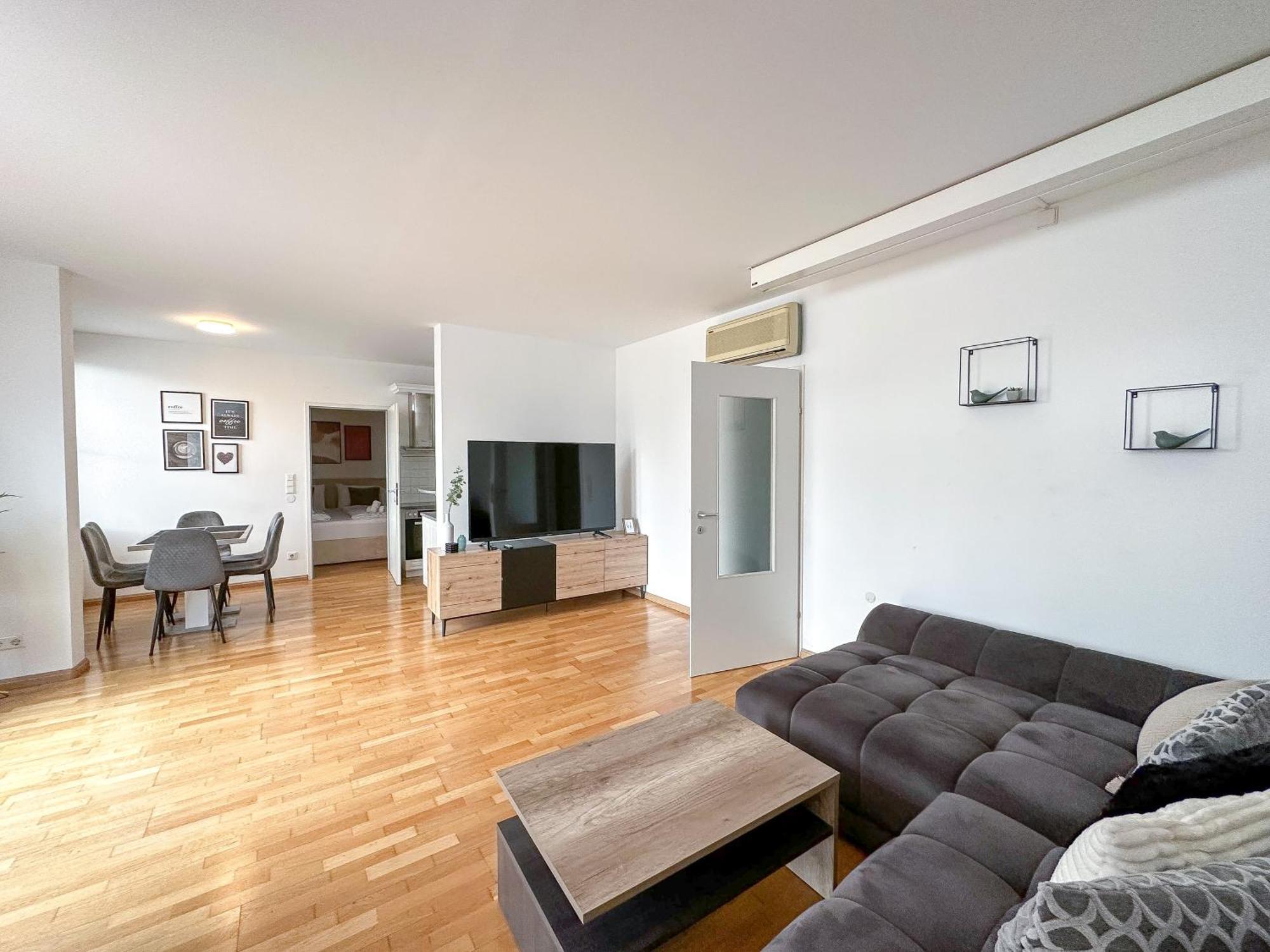 Apartment Feelhome-prater-ausblick-terrasse-6 Gaeste-wifi-smart Tv *